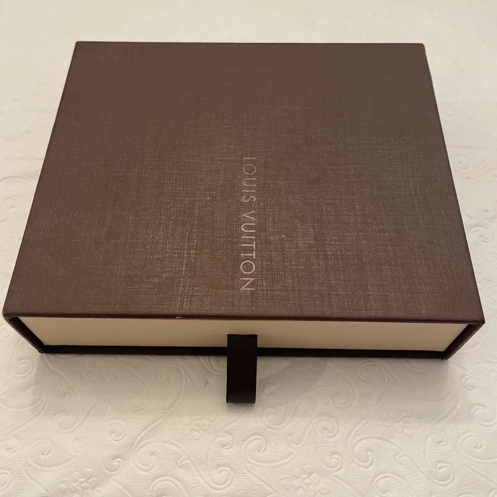 Louis Vuitton Box (small)